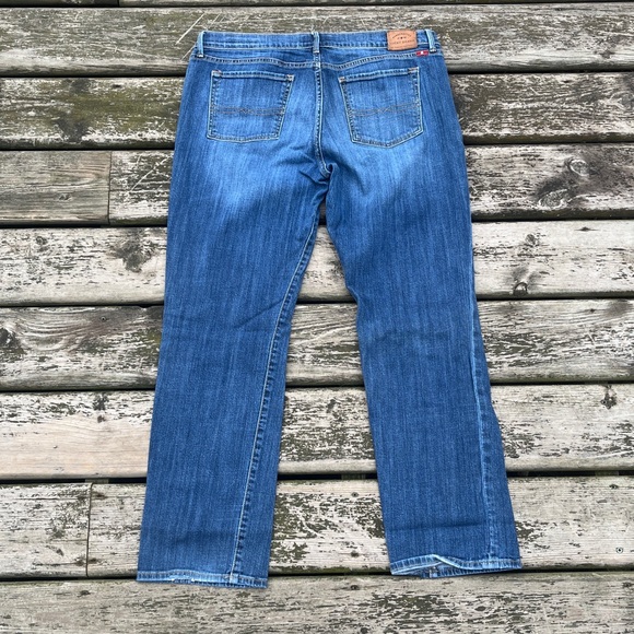 Lucky Brand Sweet N Straight Jeans - Picture 9 of 11